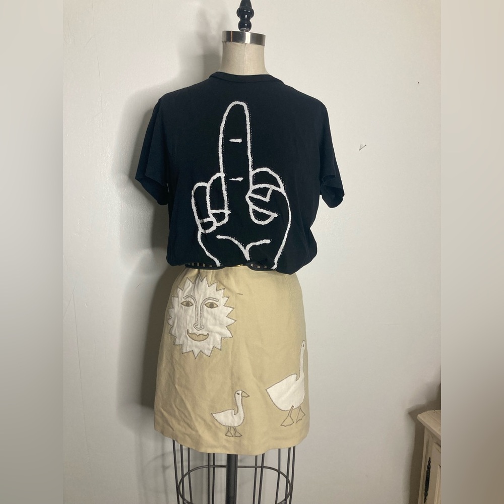 Vtg moschino nature friendly linen skirt with patches